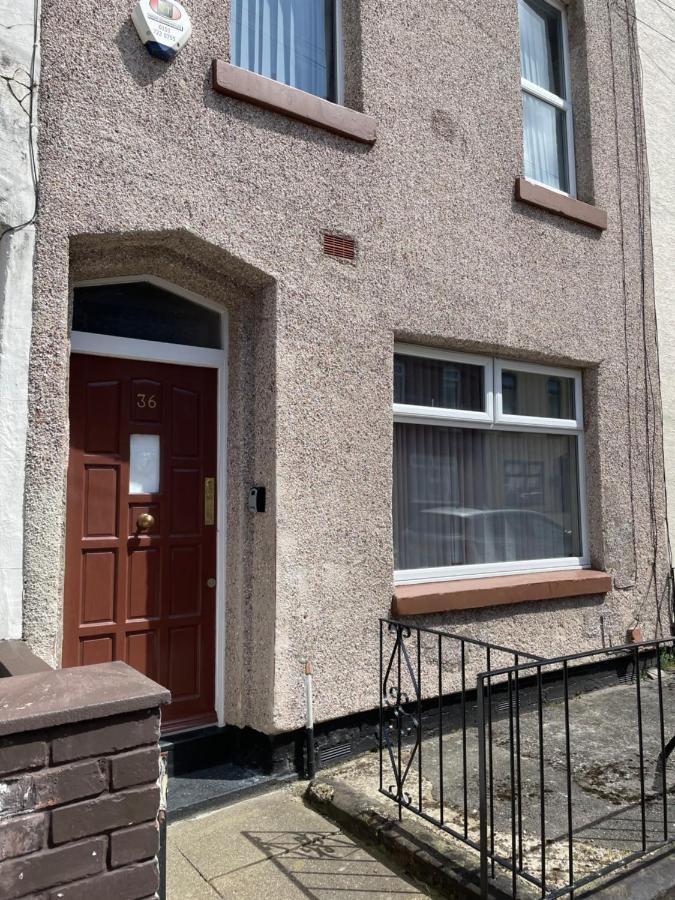Divine Accommodation Liverpool Eksteriør bilde