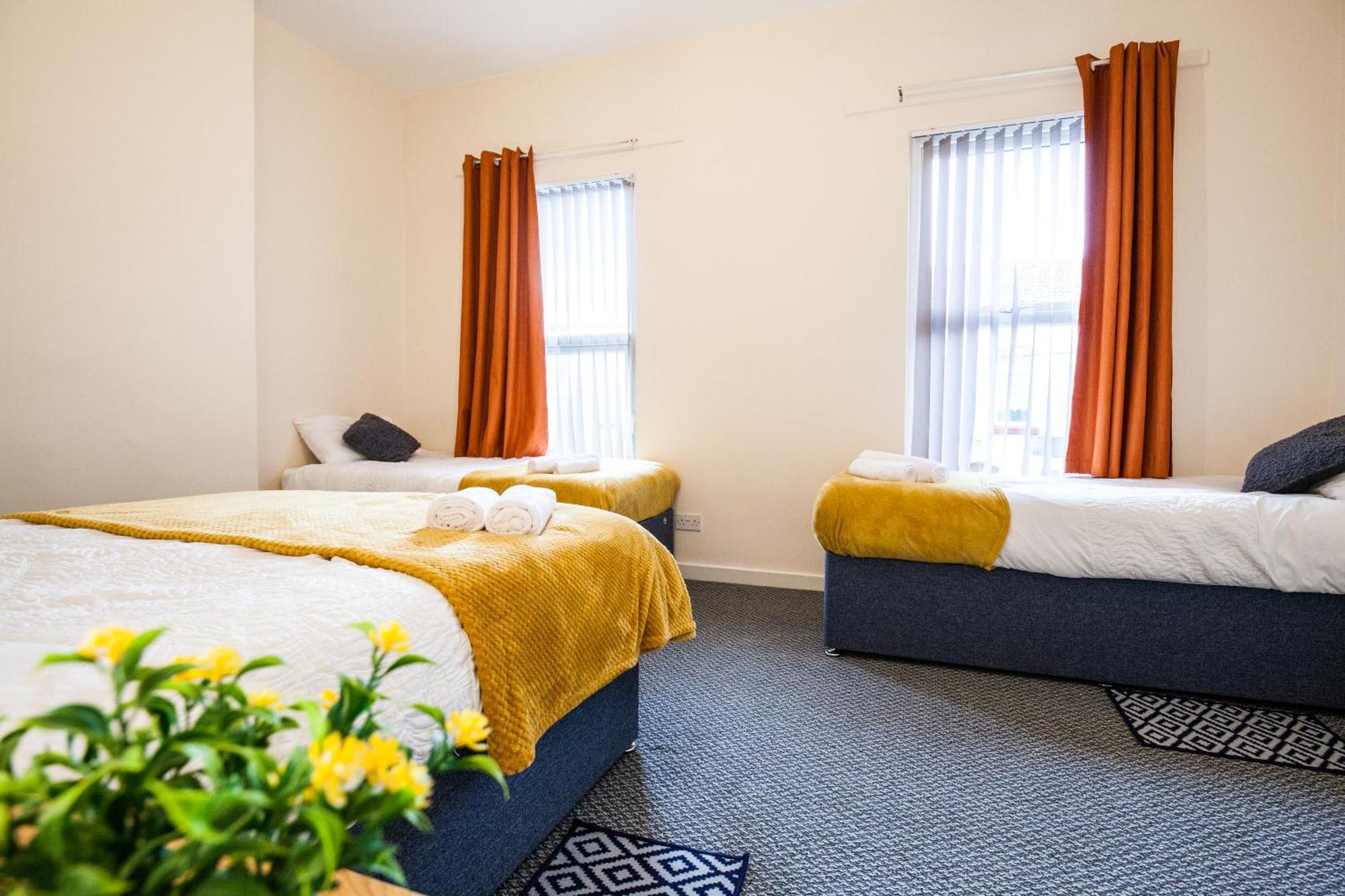 Divine Accommodation Liverpool Eksteriør bilde