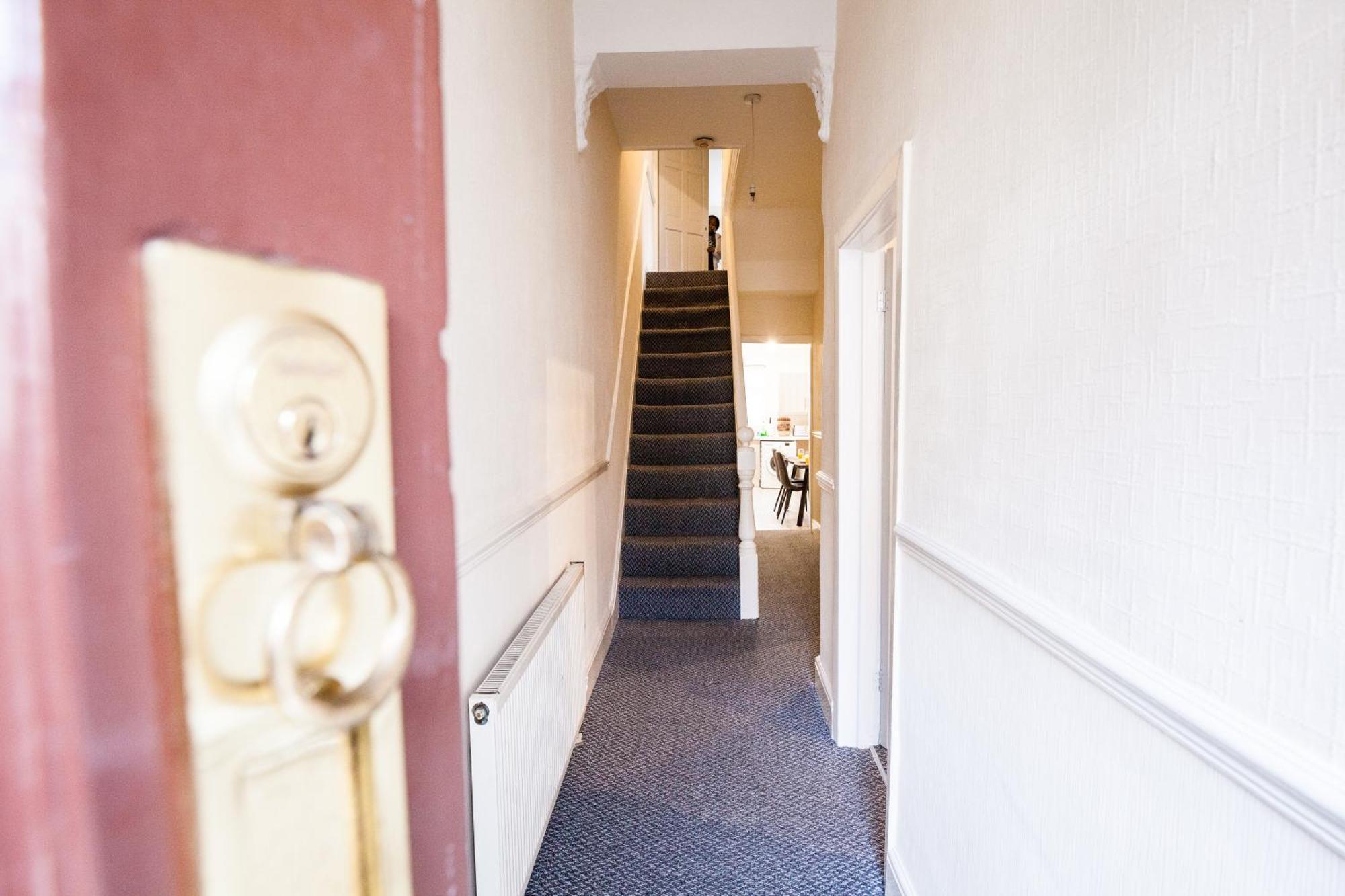 Divine Accommodation Liverpool Eksteriør bilde